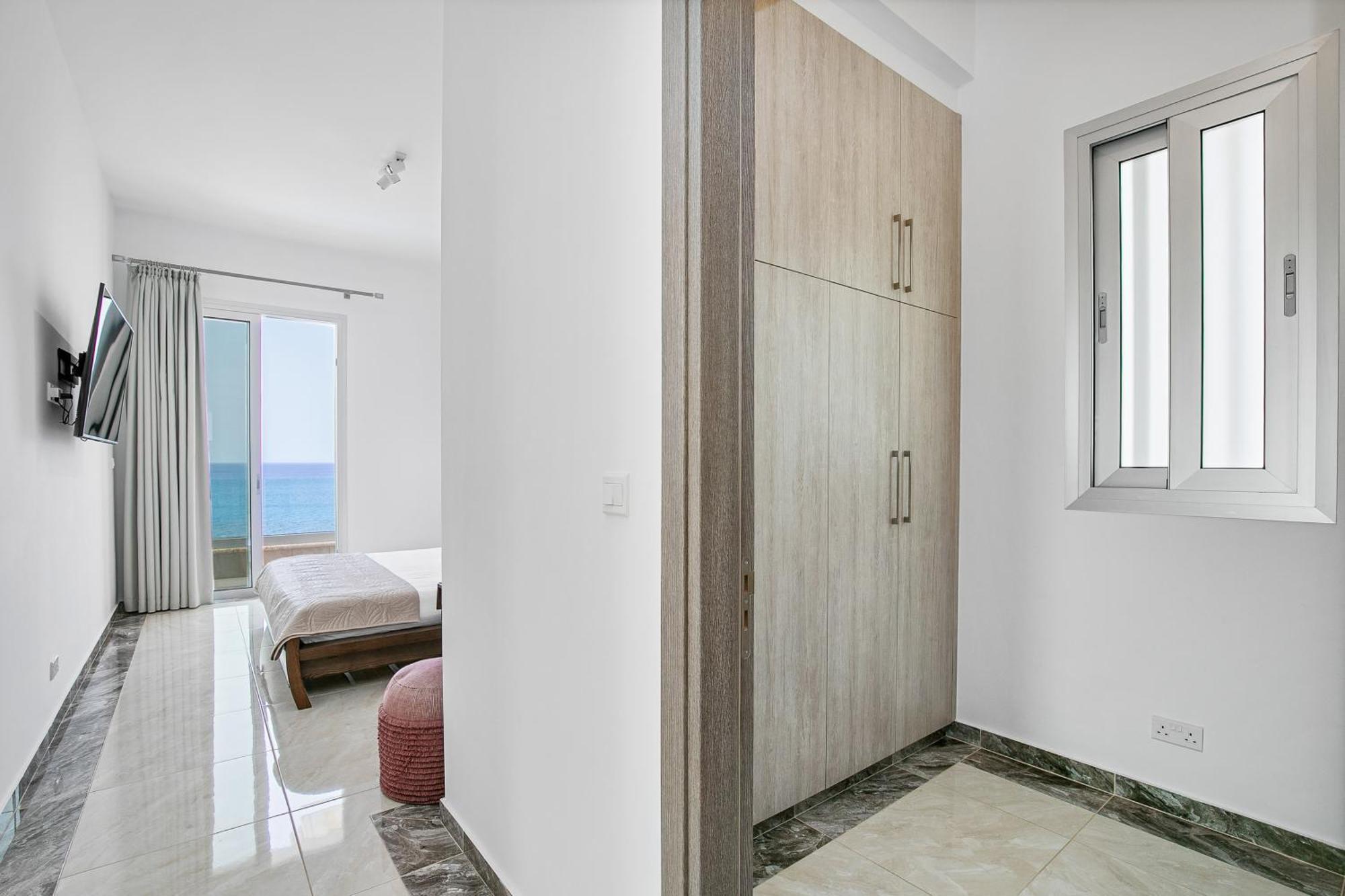 Villa Olymp Luxury D - Luxury Escape With Direct Access And Unique Sunsets Paphos