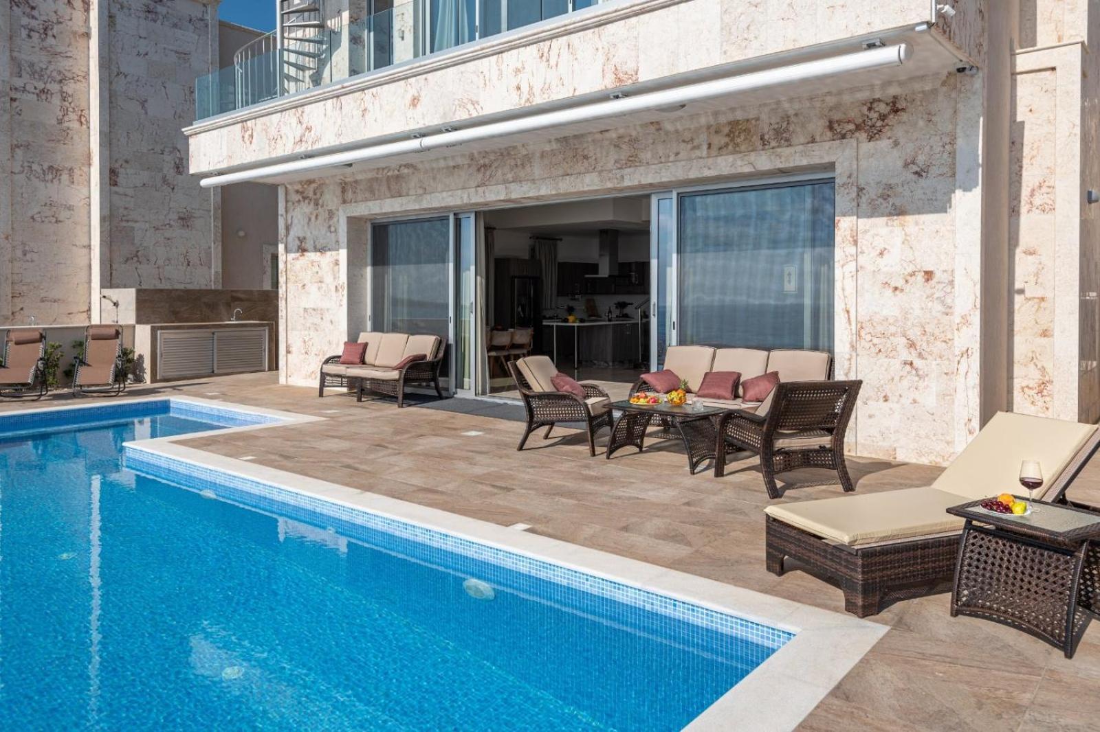 Villa Olymp Luxury D - Luxury Escape With Direct Access And Unique Sunsets Paphos